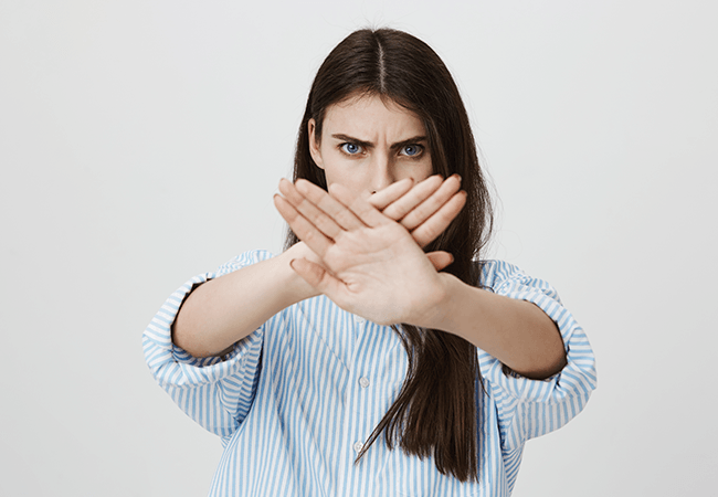 Importunação sexual em condomínios: Como síndicos devem agir?
